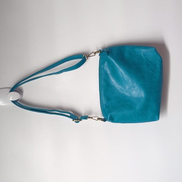 Turquoise Faux Leather Crossbody Bag - Picture 7 of 7